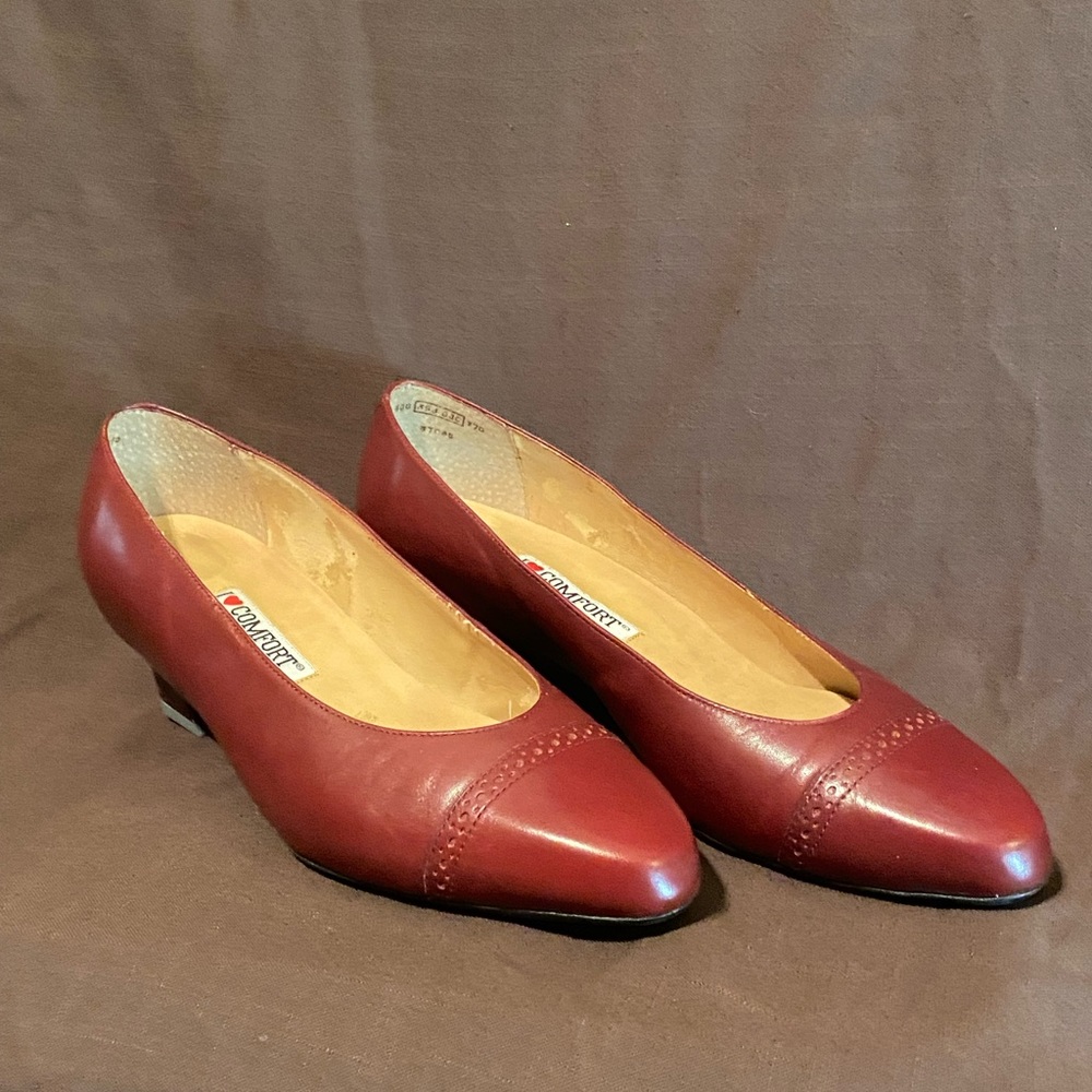 Womens Burgundy Leather Heel Pump Shoes